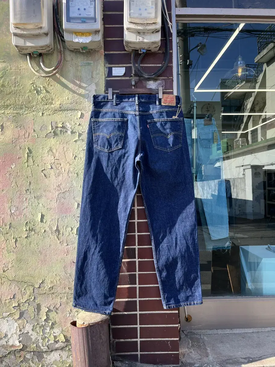 (38)00s 550 Vintage Levis